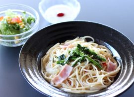 菜の花とベーコンのペペロンチーノ