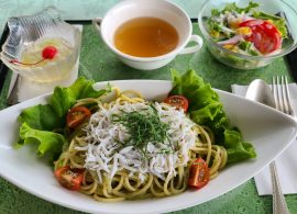 冷製釜揚げしらすのジェノベーゼパスタ