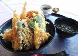 海老と野菜の天丼