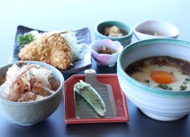 わさび丼と月見とろろ蕎麦